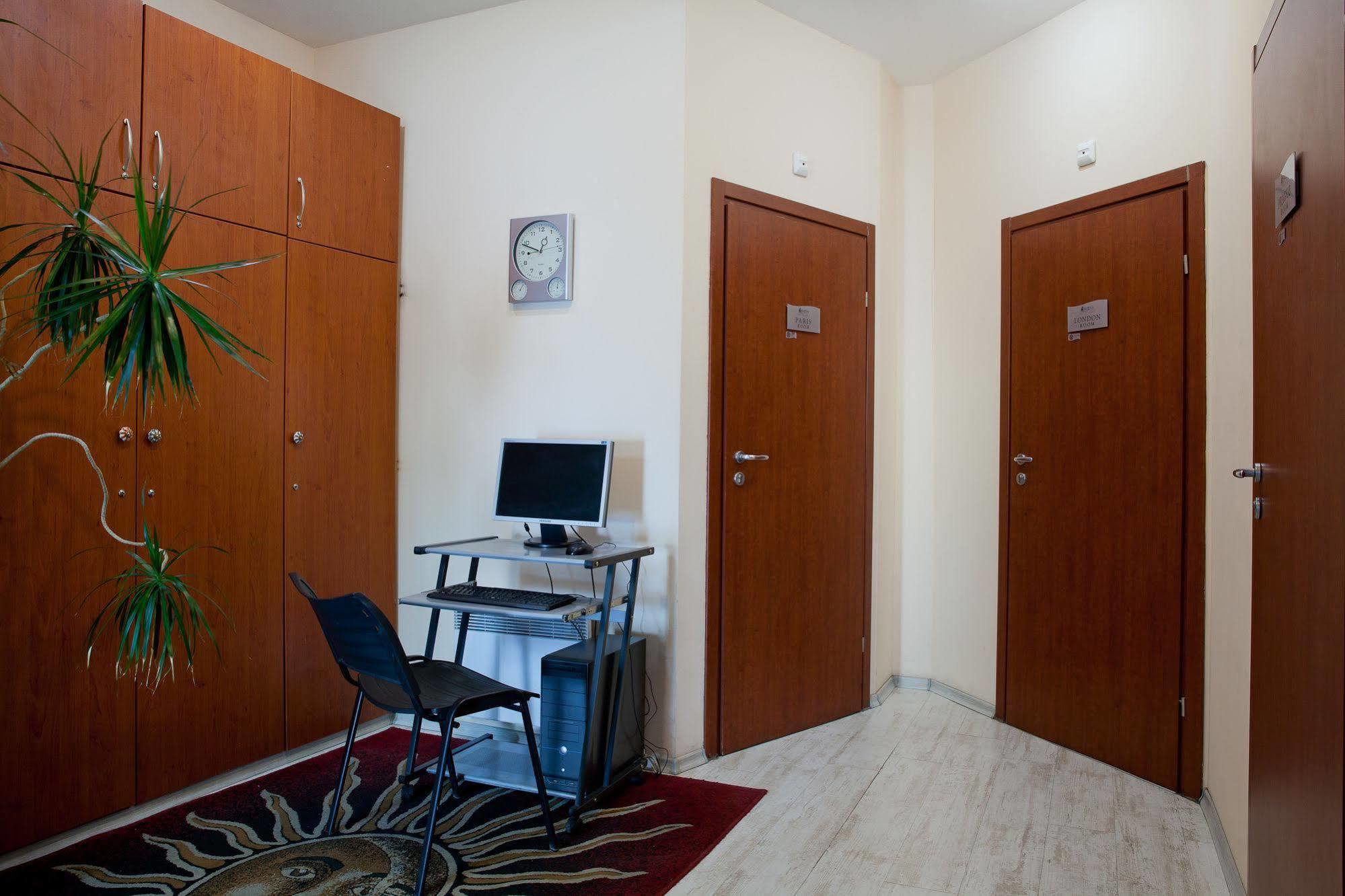 Scotty'S Boutique Hotel Sofia Bagian luar foto